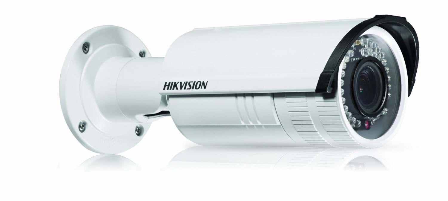 Видеокамера IP Hikvision DS-2CD2642FWD-IS цветная