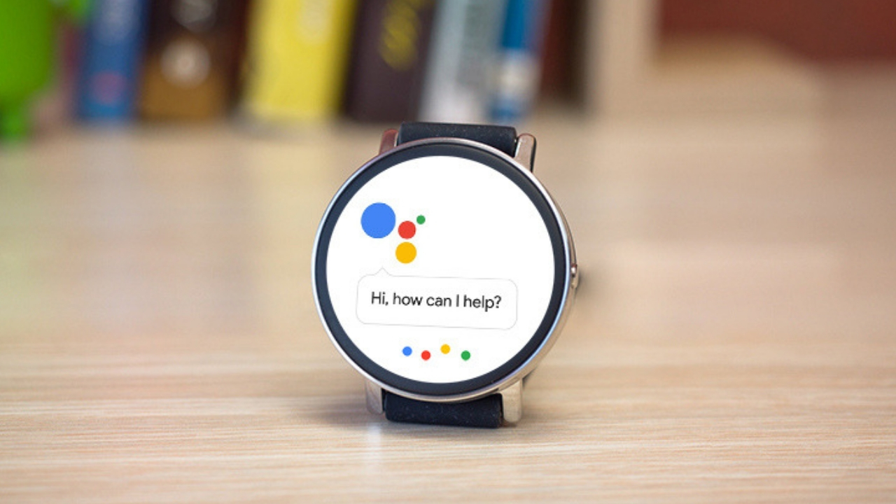Первые умные часы от Google